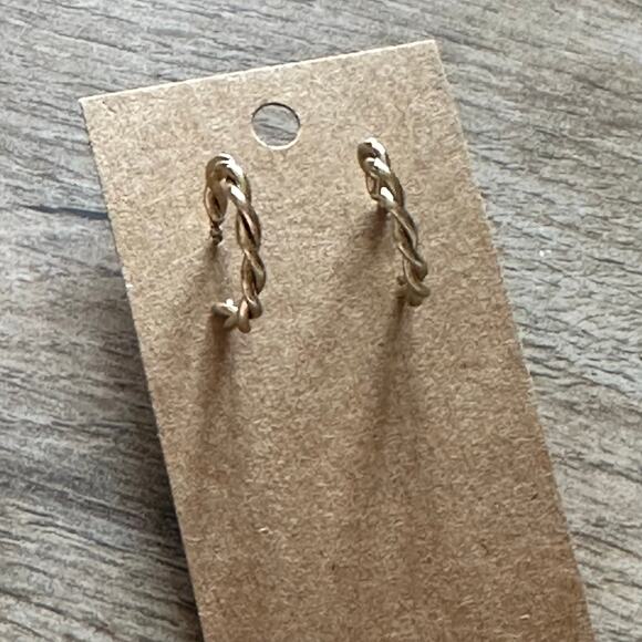 BOGO FREE SILVER twist braid rope 1” hoop EARRINGS - Picture 3 of 4